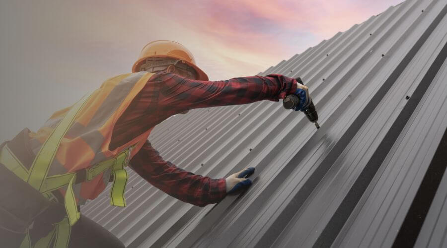 Professional gutter cleaning in Bayard, NE